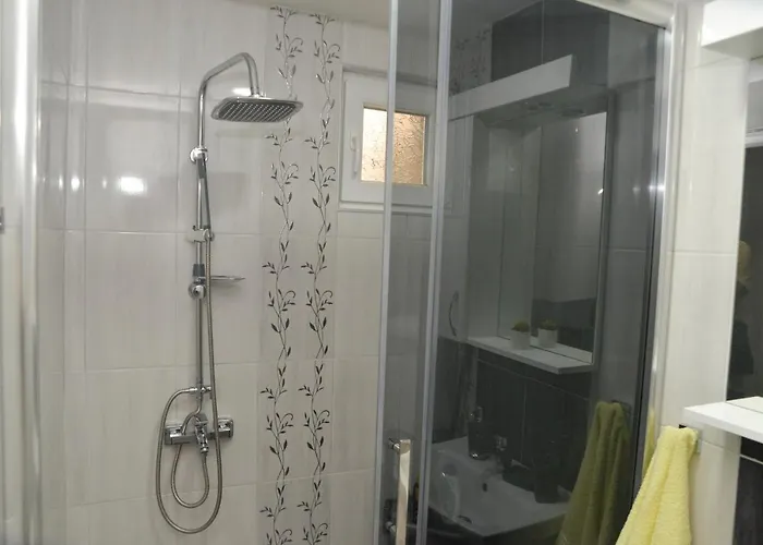 아파트 Milivojevic *